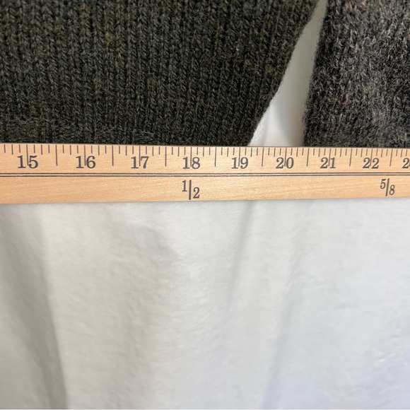 Vintage Woolrich Men's Gray Striped Wool Sweater Sz M Outdoors Hiking Cabincore - Picture 11 of 12